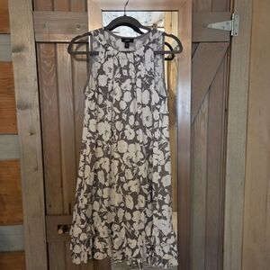 MSK Gray and White Floral Mini Dress